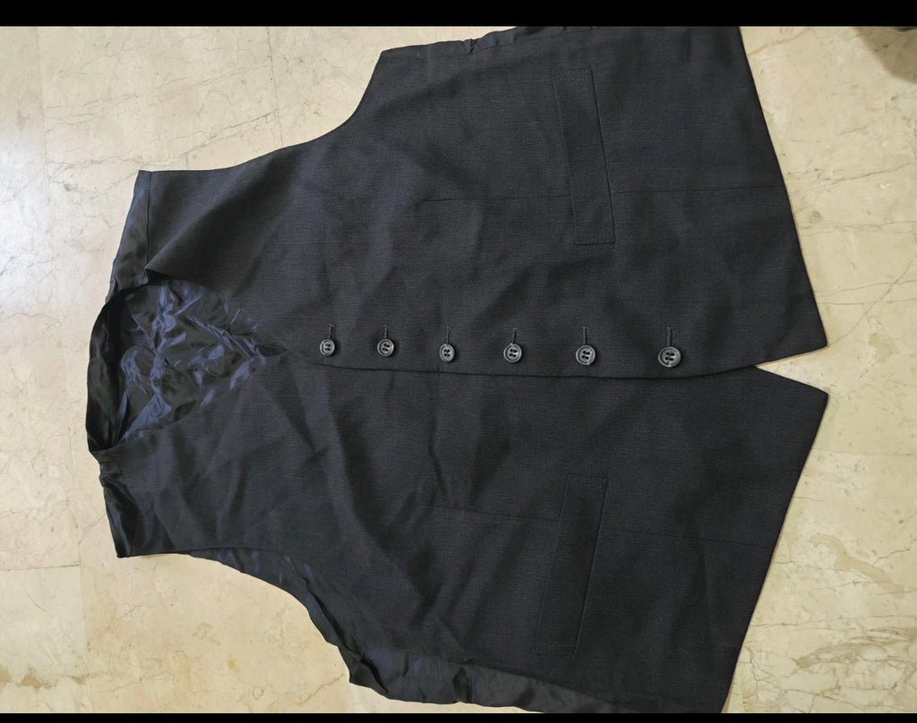 Vintage classic Super 100s wool 3 piece charcoal 3 button suit 42R