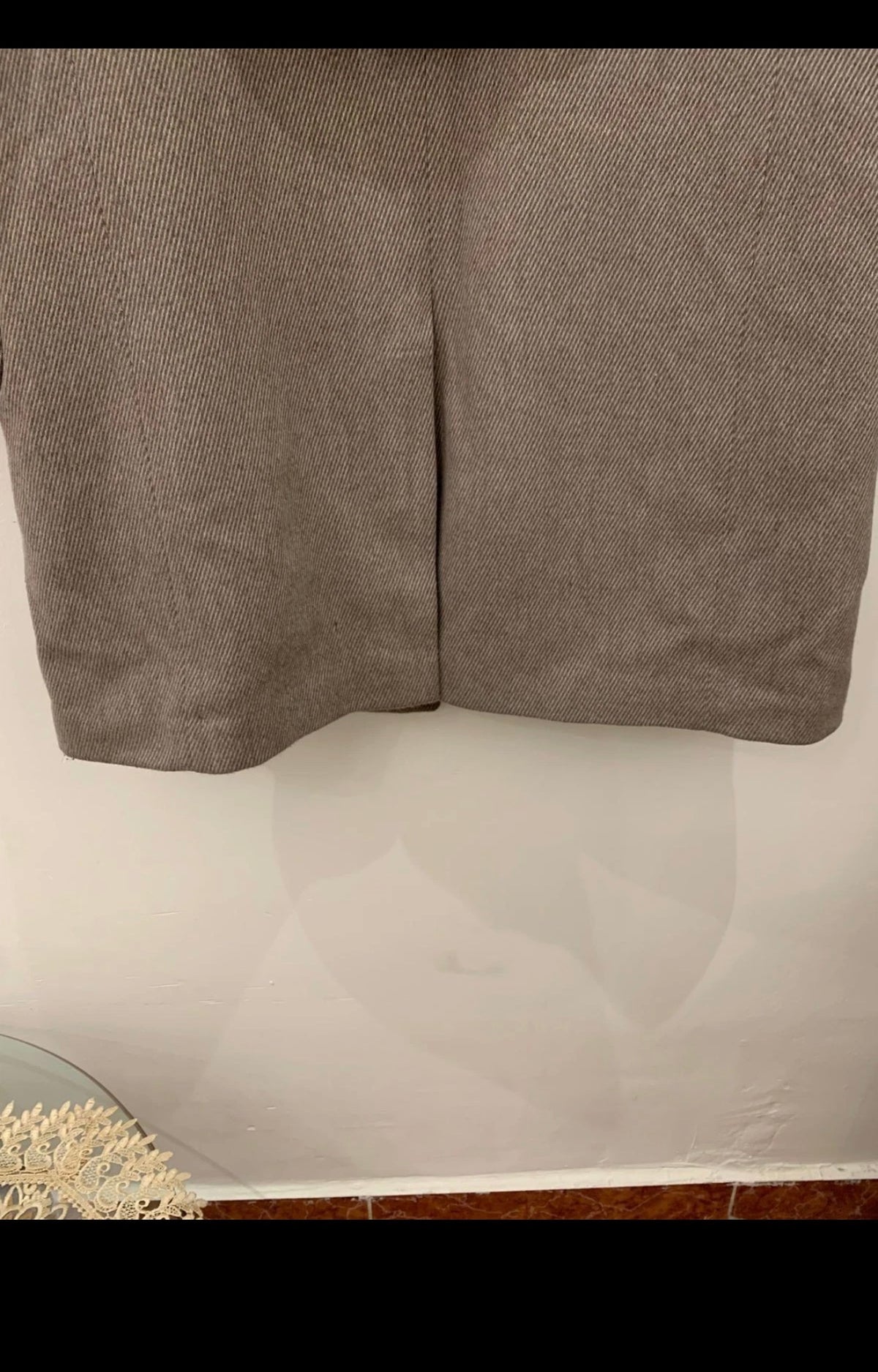 Classic style wool blend peak lapel beige belted over coat 42R
