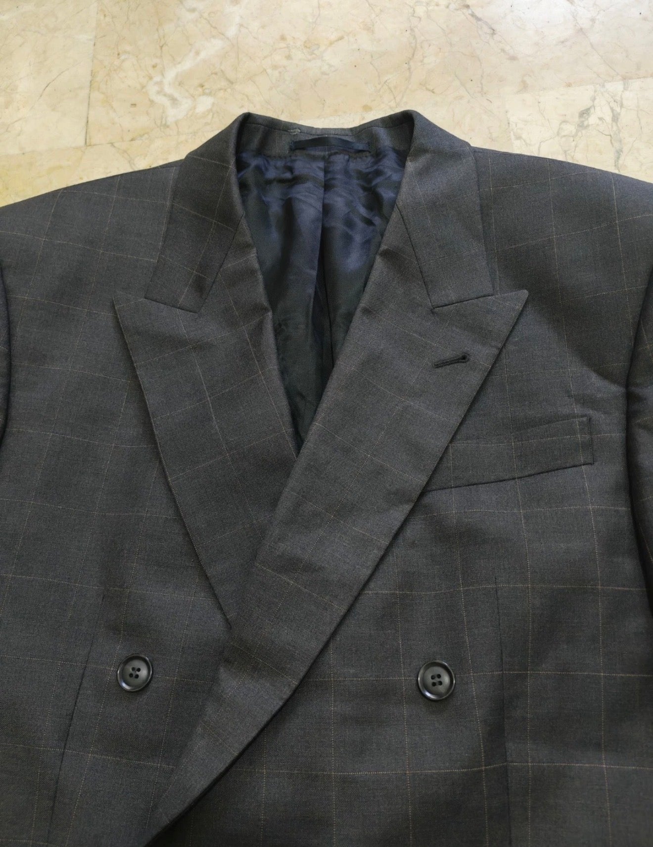 Vintage all worsted wool double breasted charcoal classic windowpane suit 42R