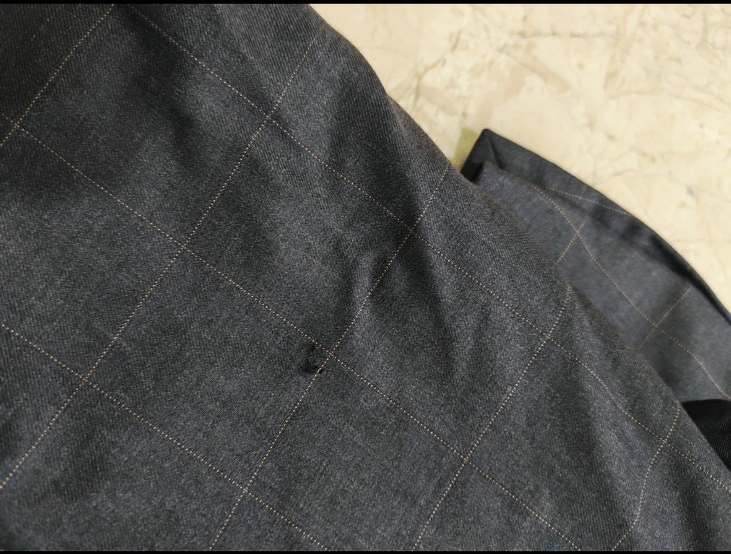 Vintage all worsted wool double breasted charcoal classic windowpane suit 42R