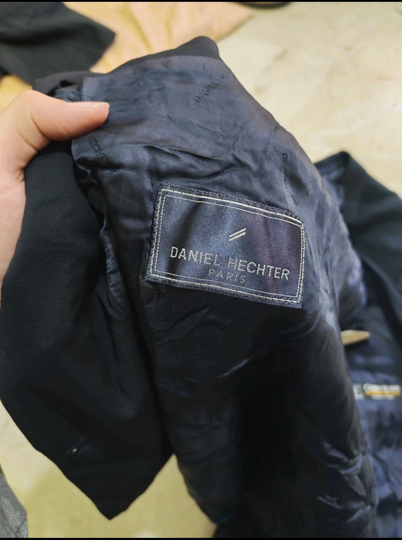 Vintage Daniel Hechter super 100s pure wool double breasted navy suit 40R