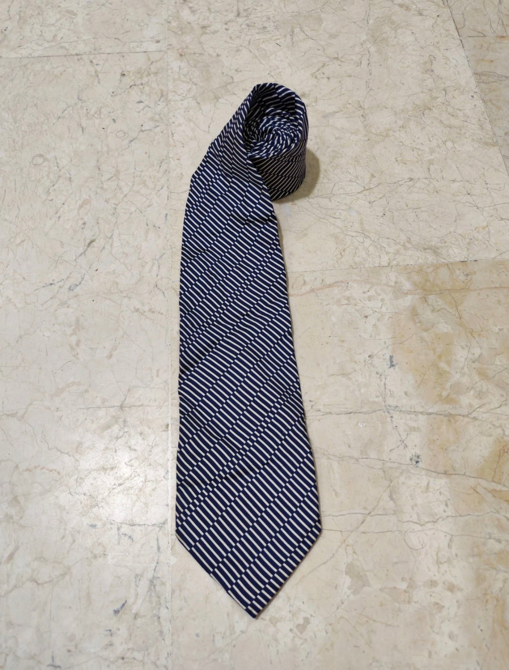 Vintage Dunhill classic 100% silk fancy Retro navy camouflage stripes neck tie