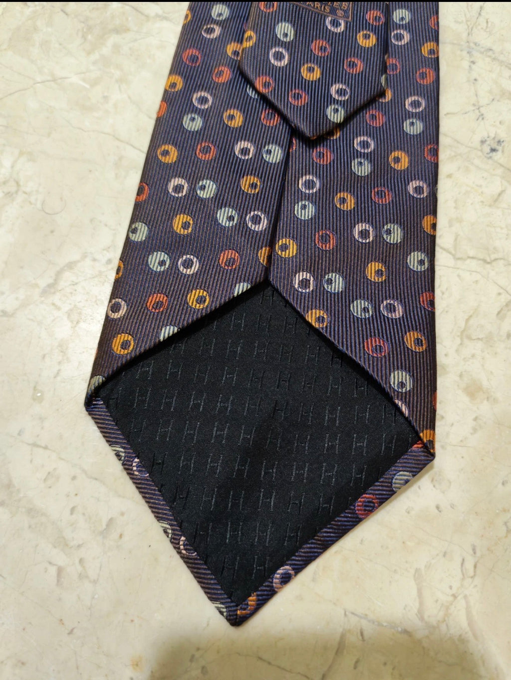 Vintage Hermes Paris classic 100% all silk luxury motif brown Polka dots necktie