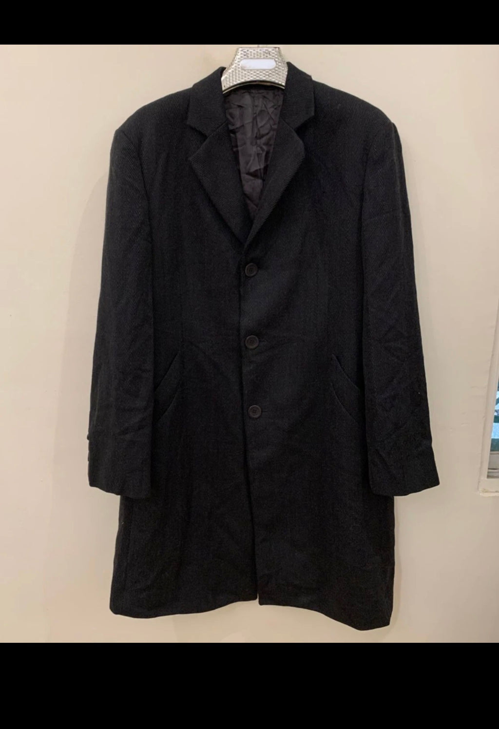 Classic wool blend herringbone black over coat 44R L