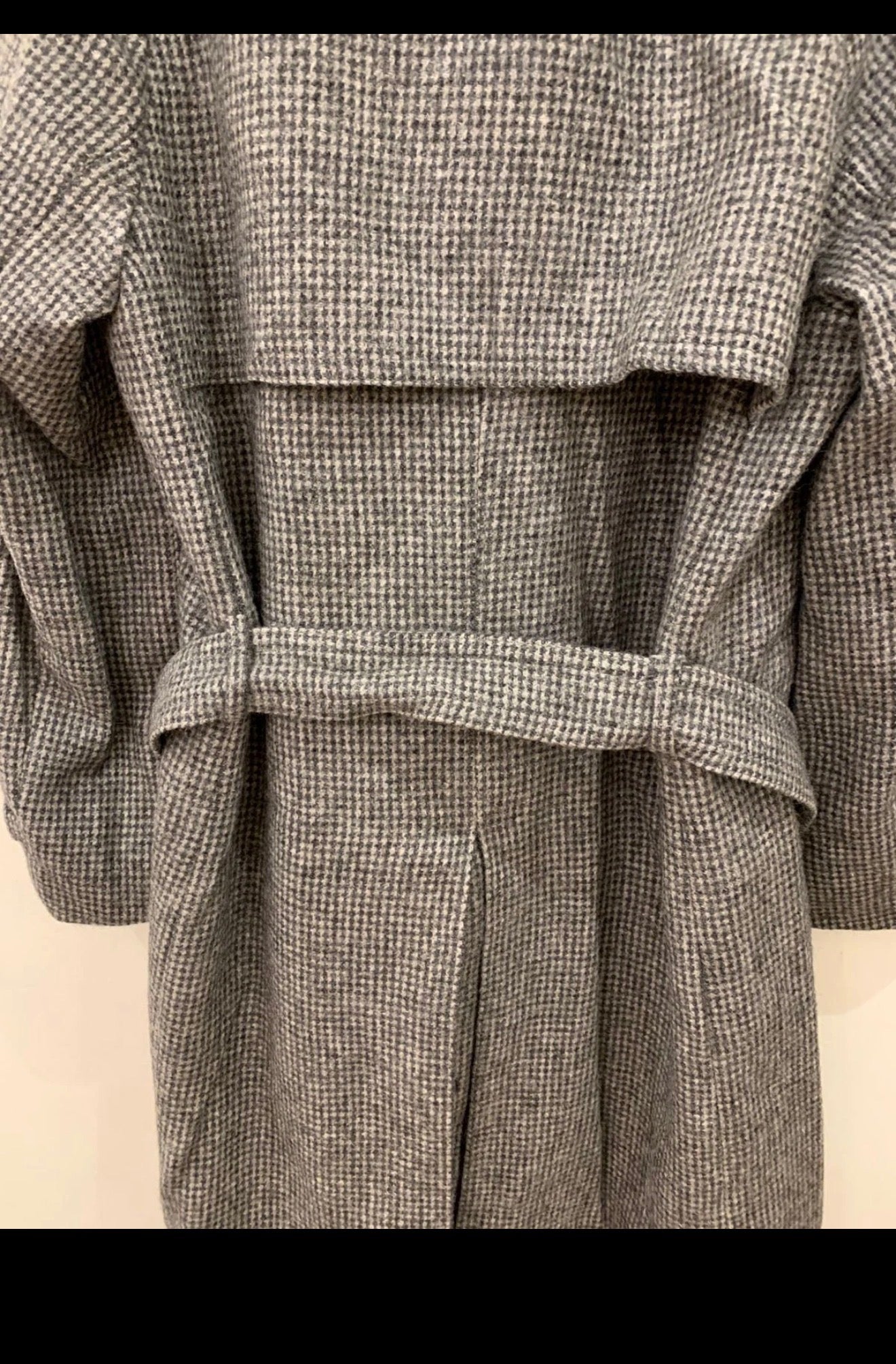 1970s Vintage pure wool handwoven tweed belted gray raglan over coat 40R 40L