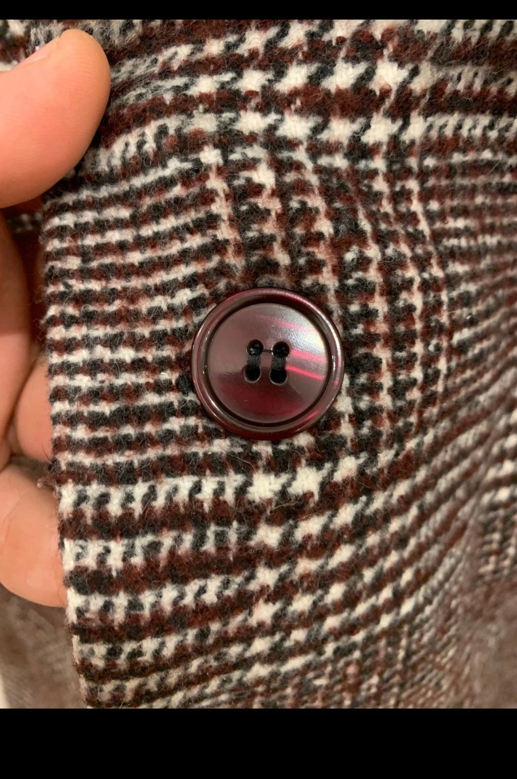 Classic style wool blend glen check brownish burgundy over coat 44R 44L