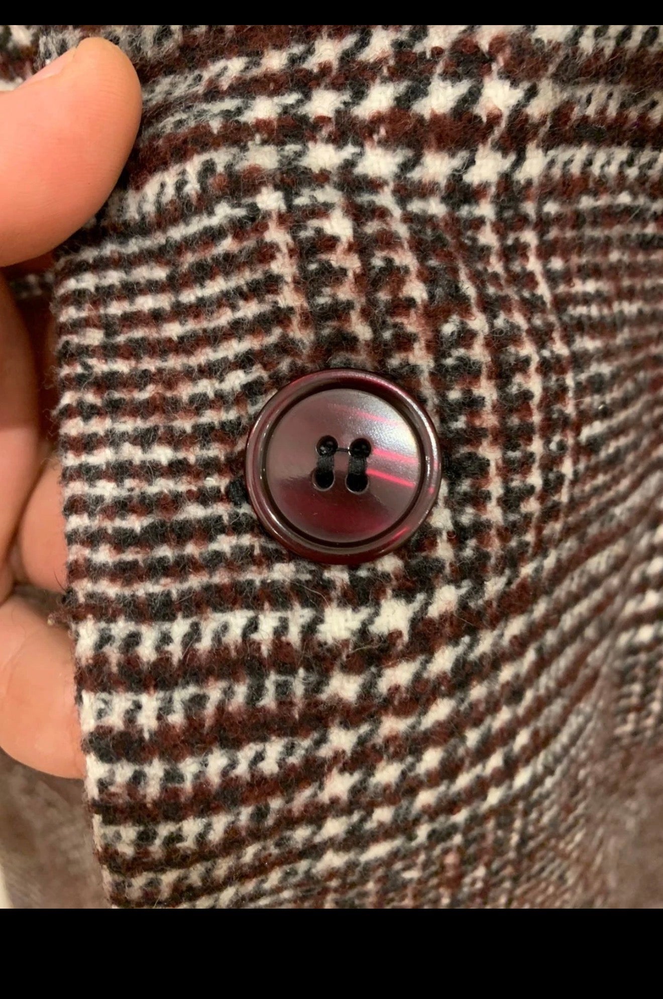 Classic style wool blend glen check brownish burgundy over coat 44R 44L