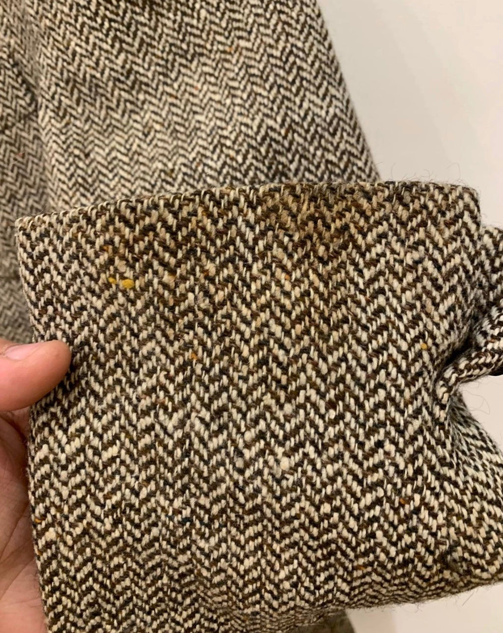 1970s Vintage pure wool handwoven tweed herringbone hunting jacket blazer 40R