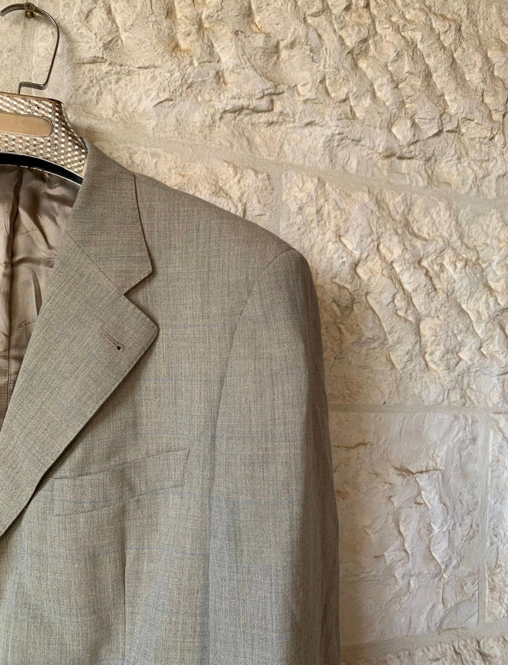 Vintage Super 100s wool Windowpane beige classic 3 button suit 44L