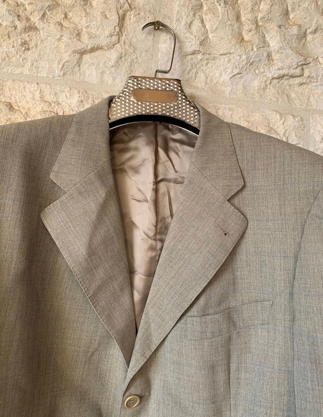 Vintage Super 100s wool Windowpane beige classic 3 button suit 44L