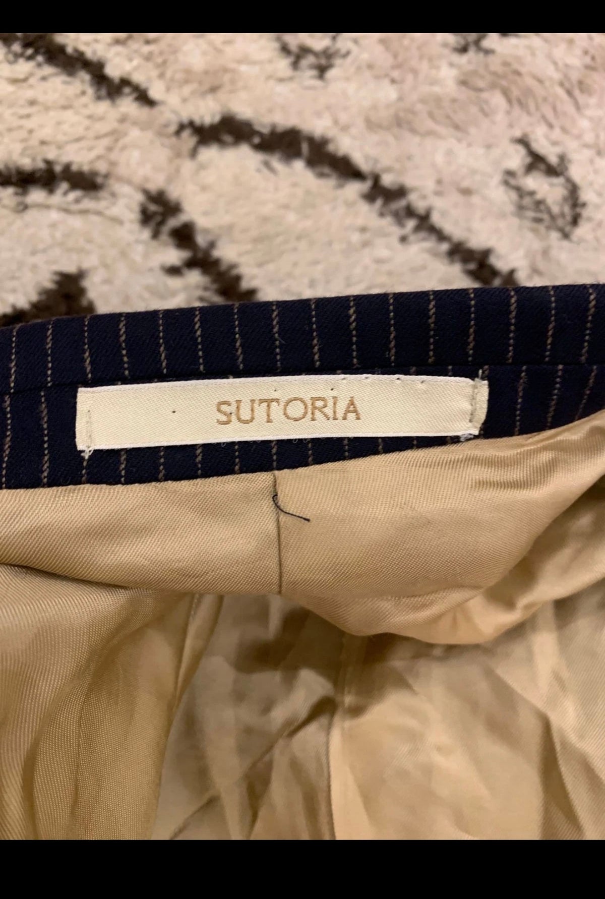 Vintage Sutoria wool cashmere pinstripe classic navy 2 button suit 38L 38R