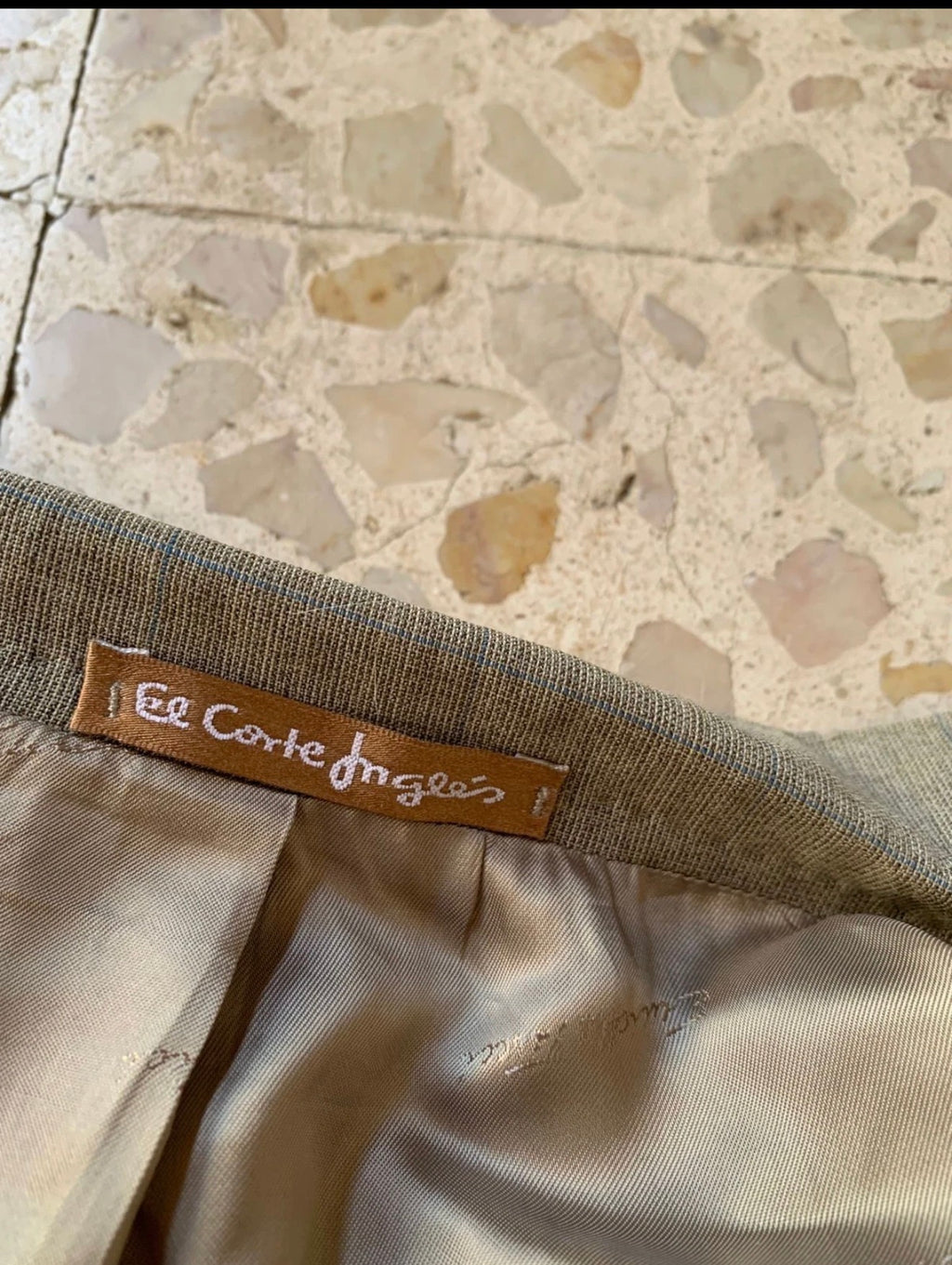 Vintage Super 100s wool Windowpane beige classic 3 button suit 44L