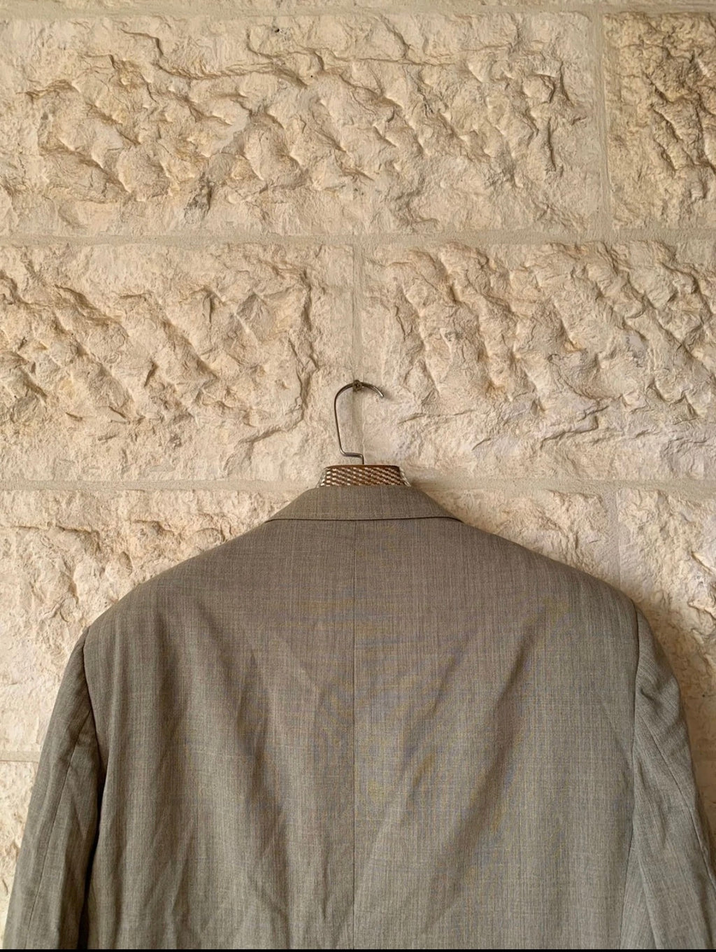 Vintage Super 100s wool Windowpane beige classic 3 button suit 44L