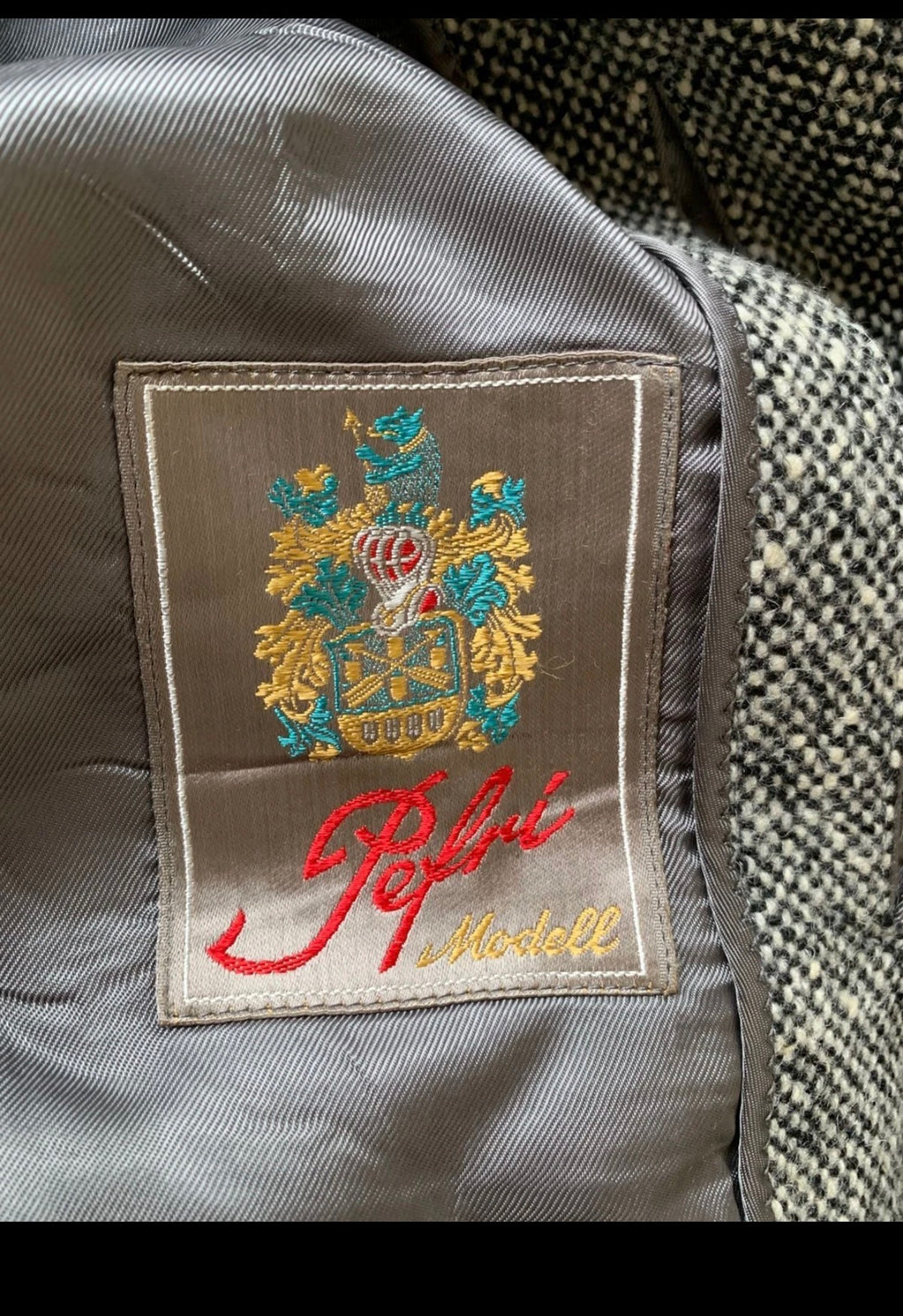 1970s Vintage pure wool handwoven tweed classic camouflage over coat 44R