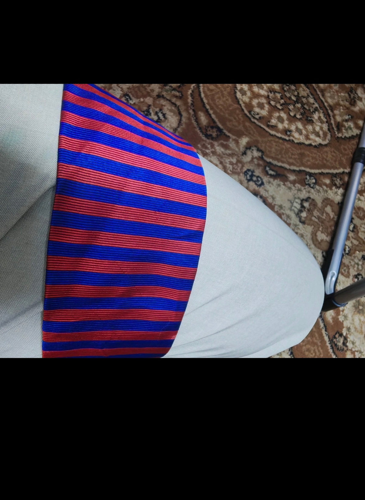 Vintage Brooks Brothers Makers classic 100% all silk luxury Red Blue neck tie