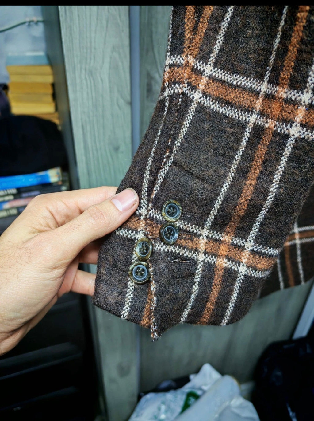 Paolo Pecora 100% Extrafine Merino Wool classic plaid brown over coat 36L 36R
