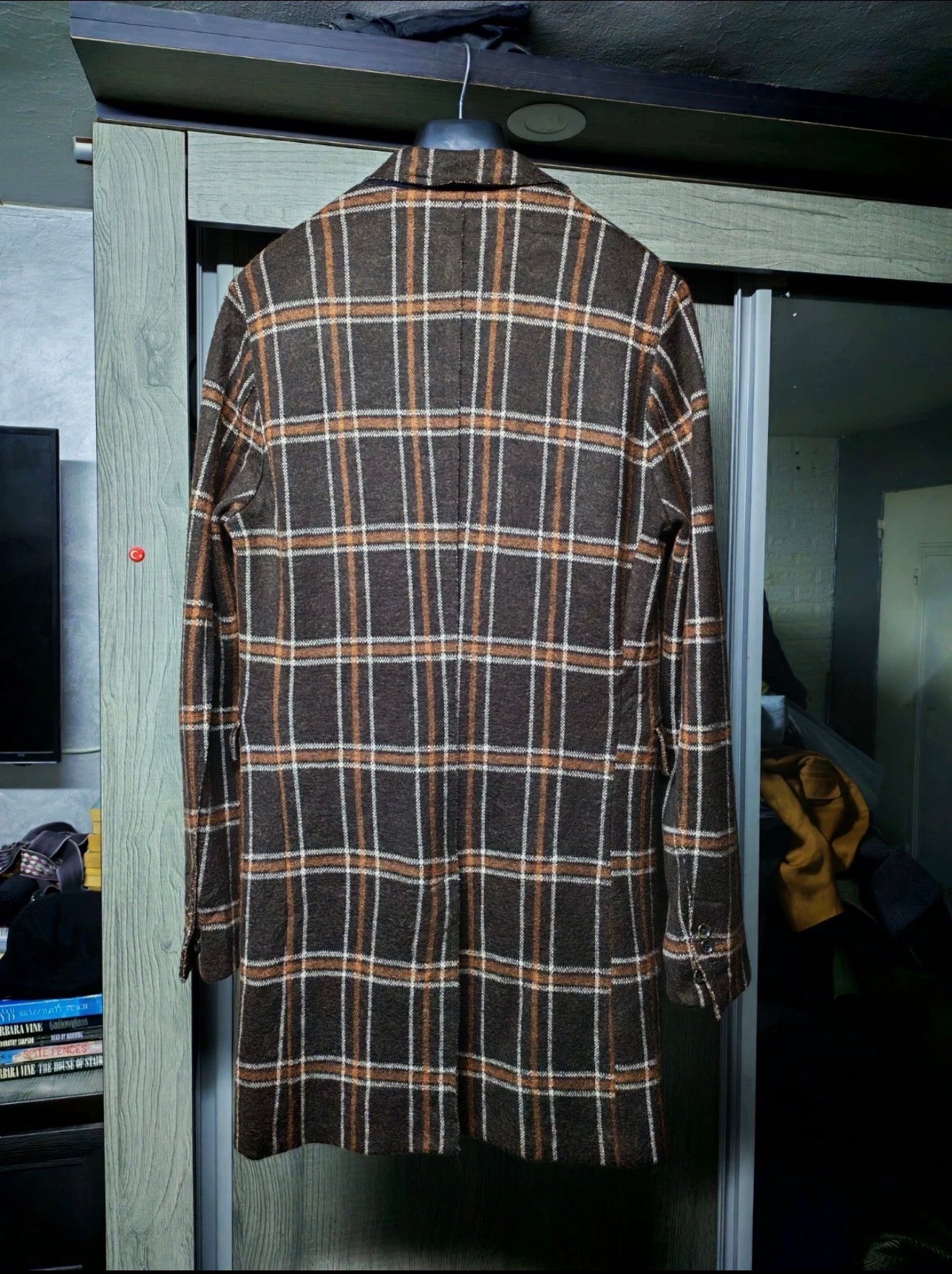 Paolo Pecora 100% Extrafine Merino Wool classic plaid brown over coat 36L 36R
