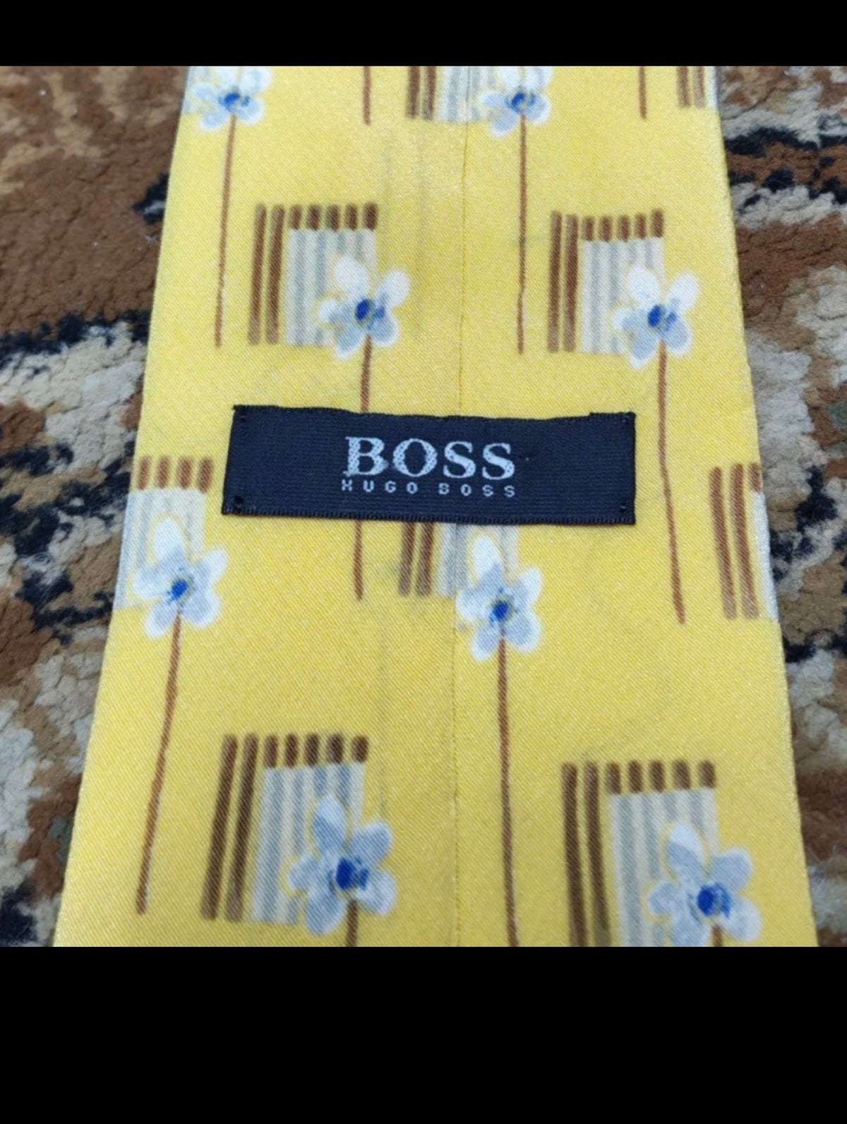 mens vintage Hugo Boss classic 100% all silk luxury floral yellow neck tie