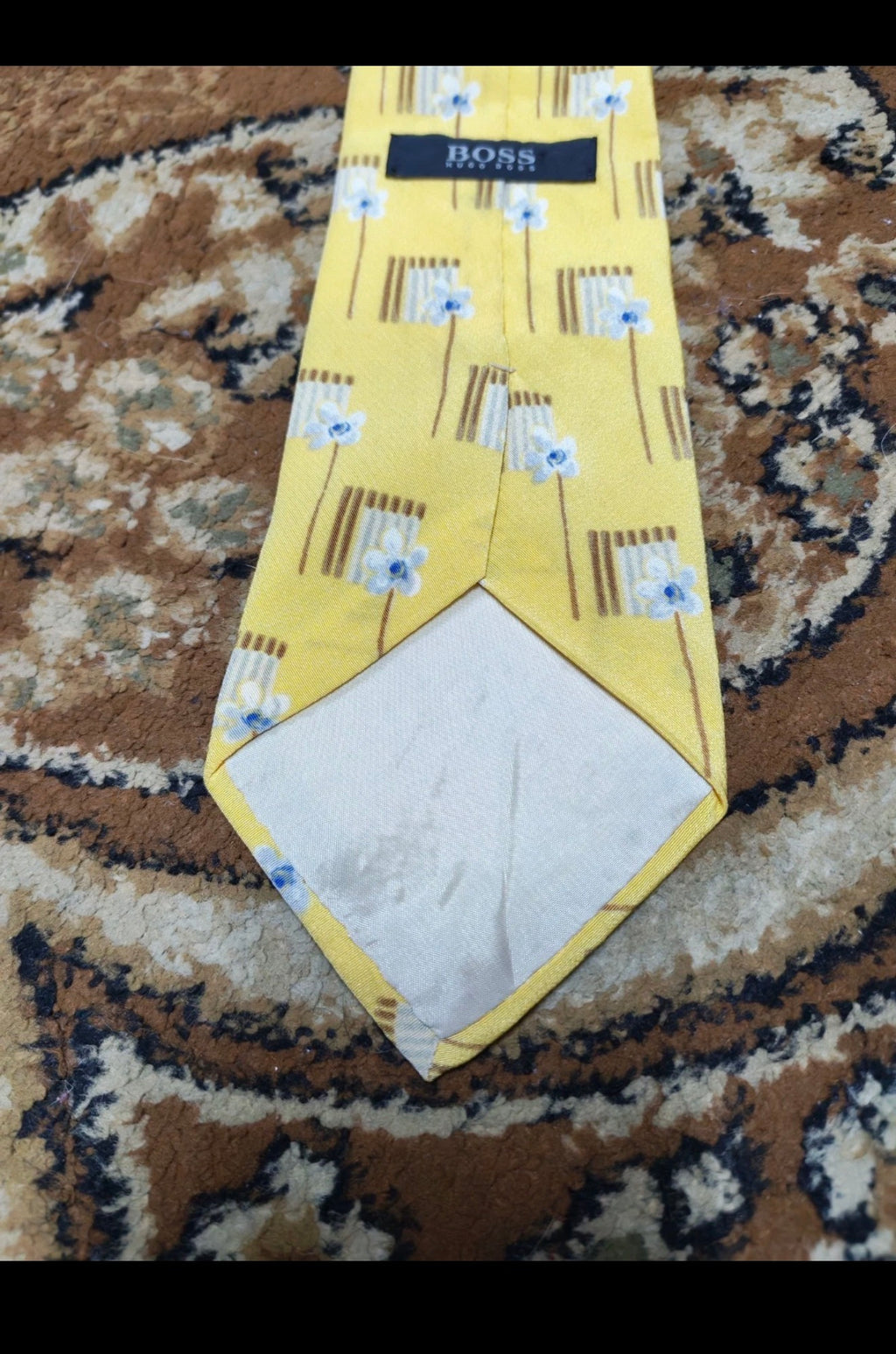 mens vintage Hugo Boss classic 100% all silk luxury floral yellow neck tie