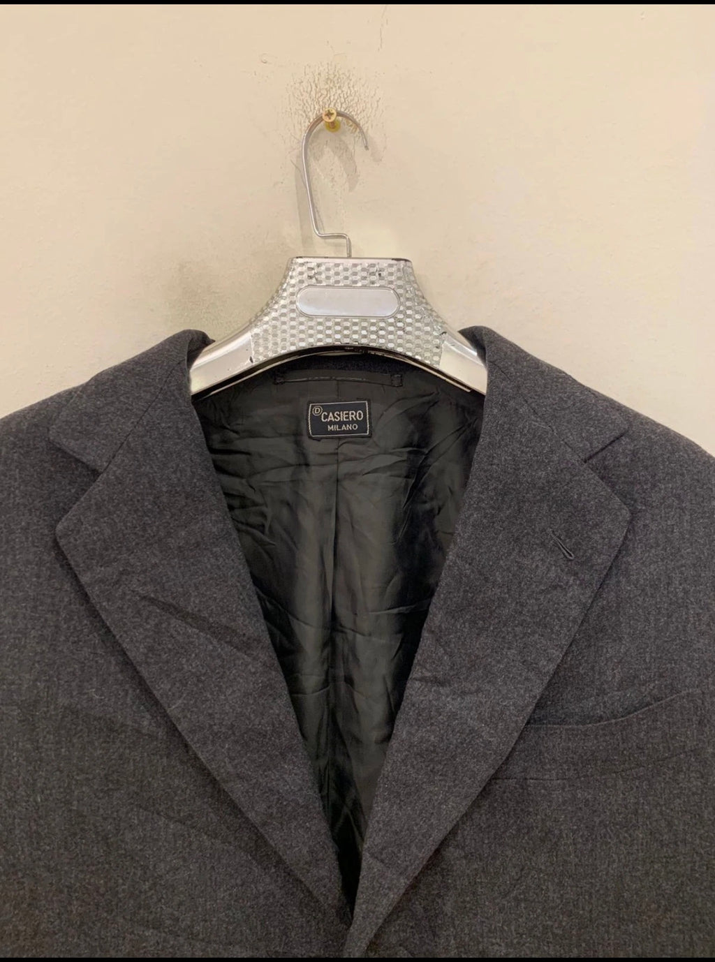 1970s Vintage all worsted wool classic charcoal striped 3 button suit 42R