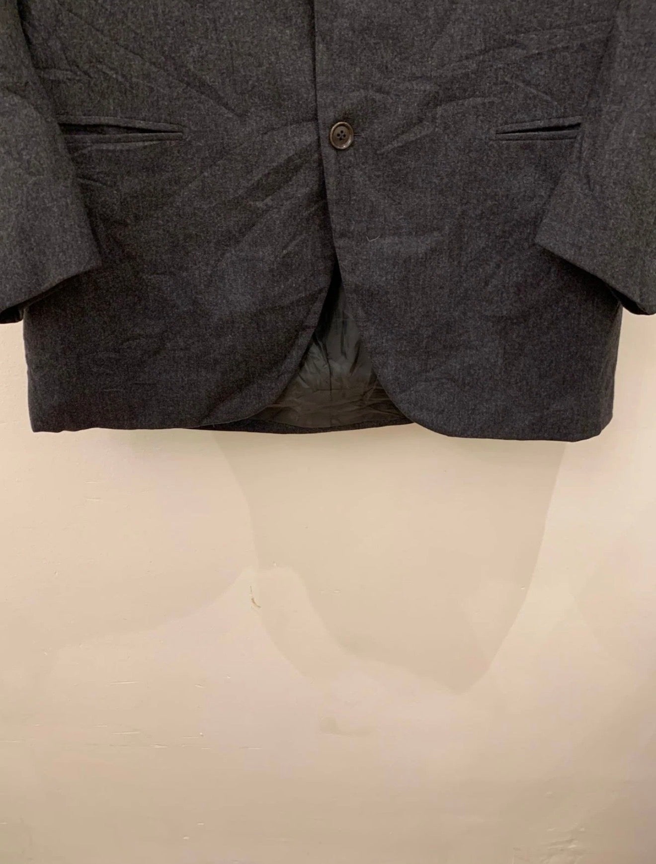 1970s Vintage all worsted wool classic charcoal striped 3 button suit 42R
