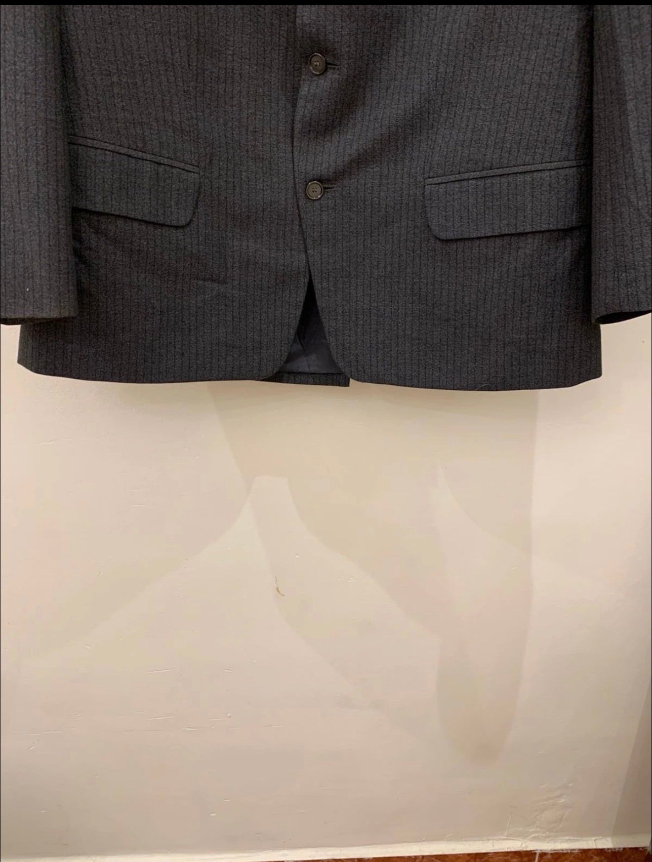 1970s Vintage all worsted wool classic charcoal striped 3 button suit 42R