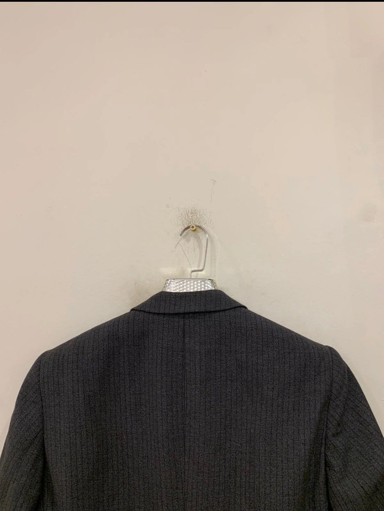 1970s Vintage all worsted wool classic charcoal striped 3 button suit 42R