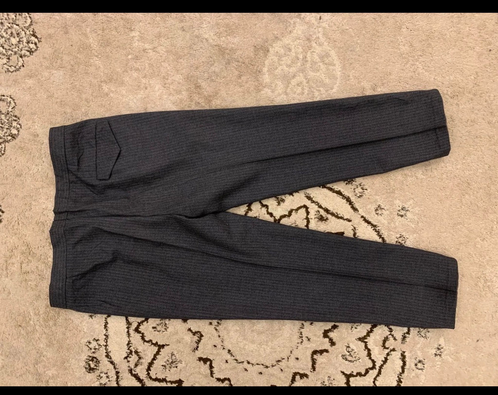 1970s Vintage all worsted wool classic charcoal striped 3 button suit 42R