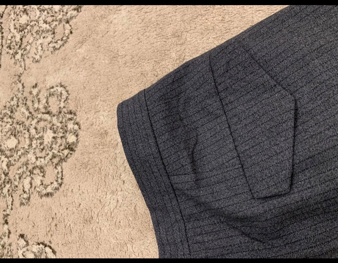 1970s Vintage all worsted wool classic charcoal striped 3 button suit 42R