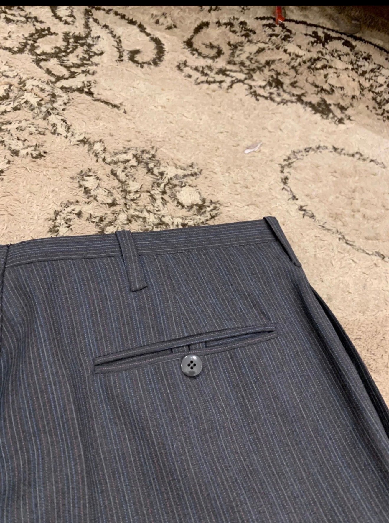 Vintage all worsted wool classic charcoal 2 button striped suit 42R 42L