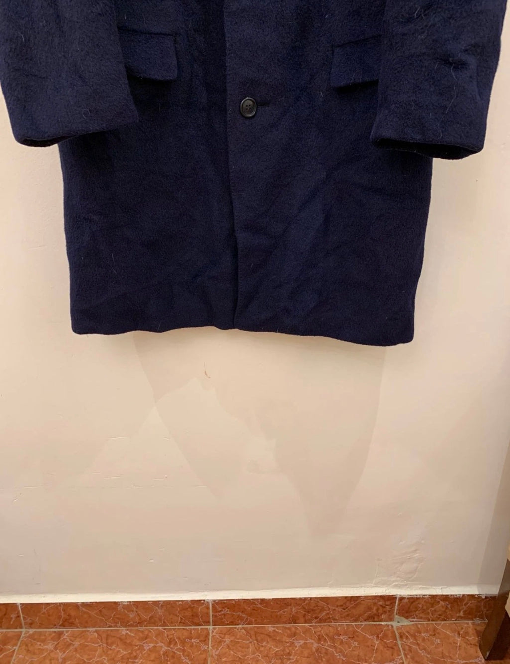 1970s Vintage Alpaca wool classic Raglan navy top over coat 44R