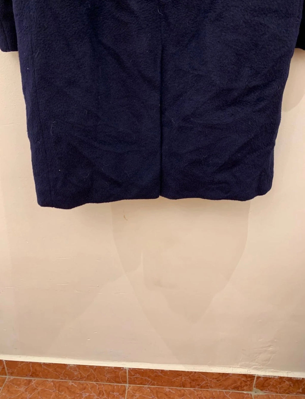 1970s Vintage Alpaca wool classic Raglan navy top over coat 44R