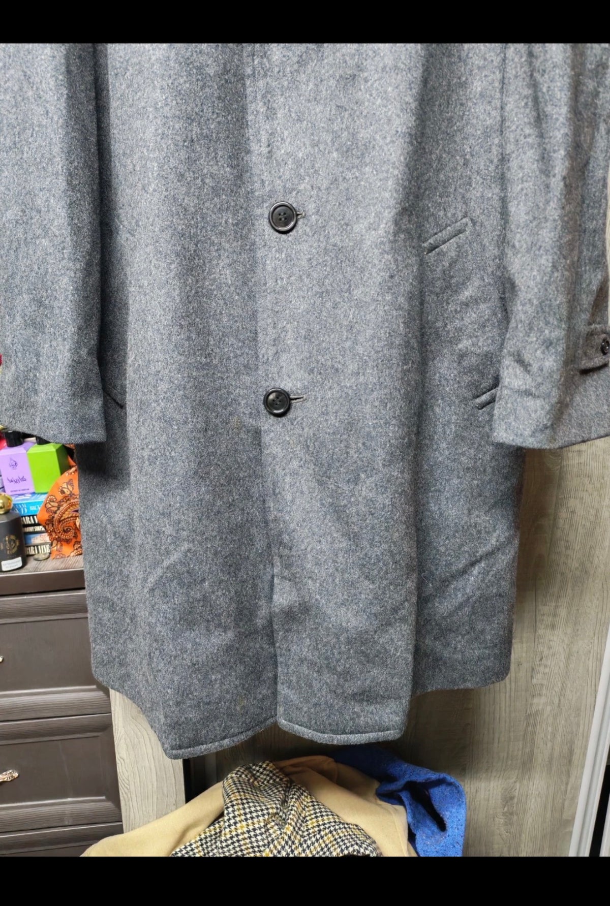 1970s Vintage pure wool classic charcoal raglan over coat 46R 46S XL