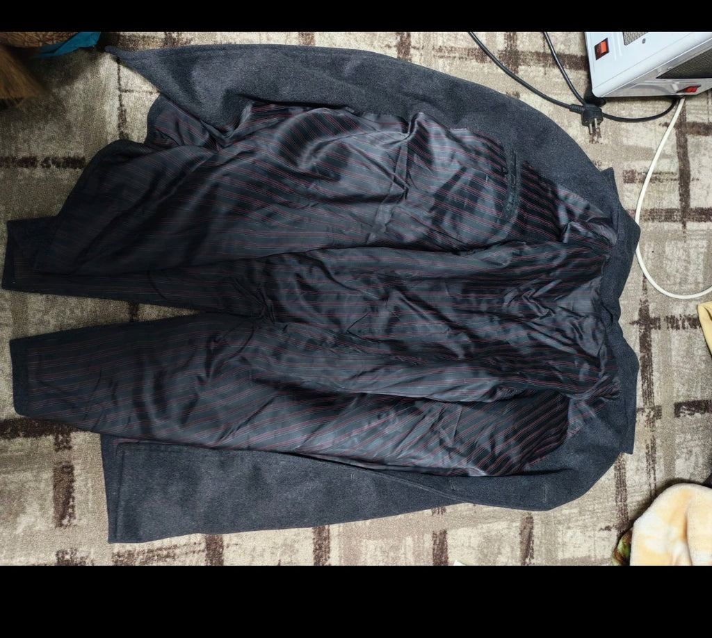 1970s Vintage pure wool classic charcoal raglan over coat 46R 46S XL