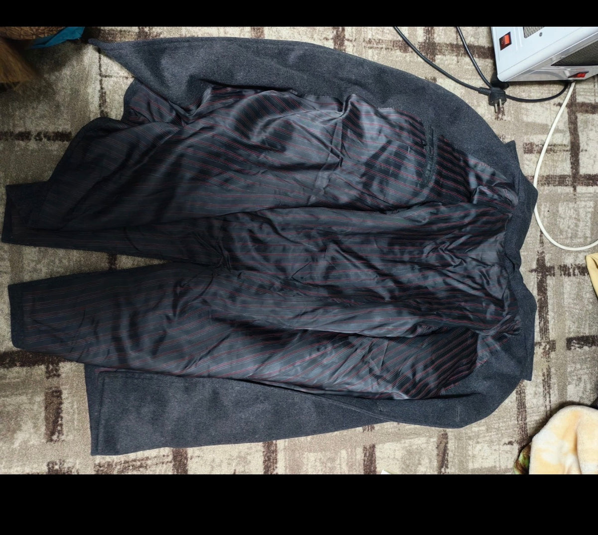 1970s Vintage pure wool classic charcoal raglan over coat 46R 46S XL