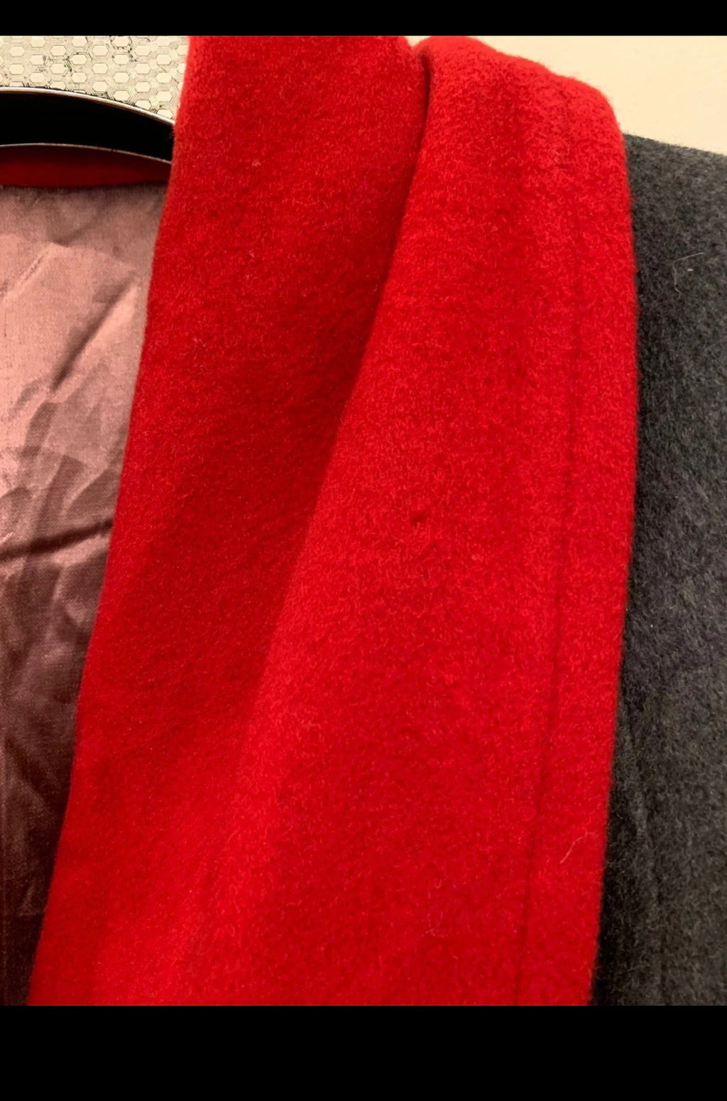 Vintage pure wool classic belted raglan charcoal red long over coat 48 XL 18