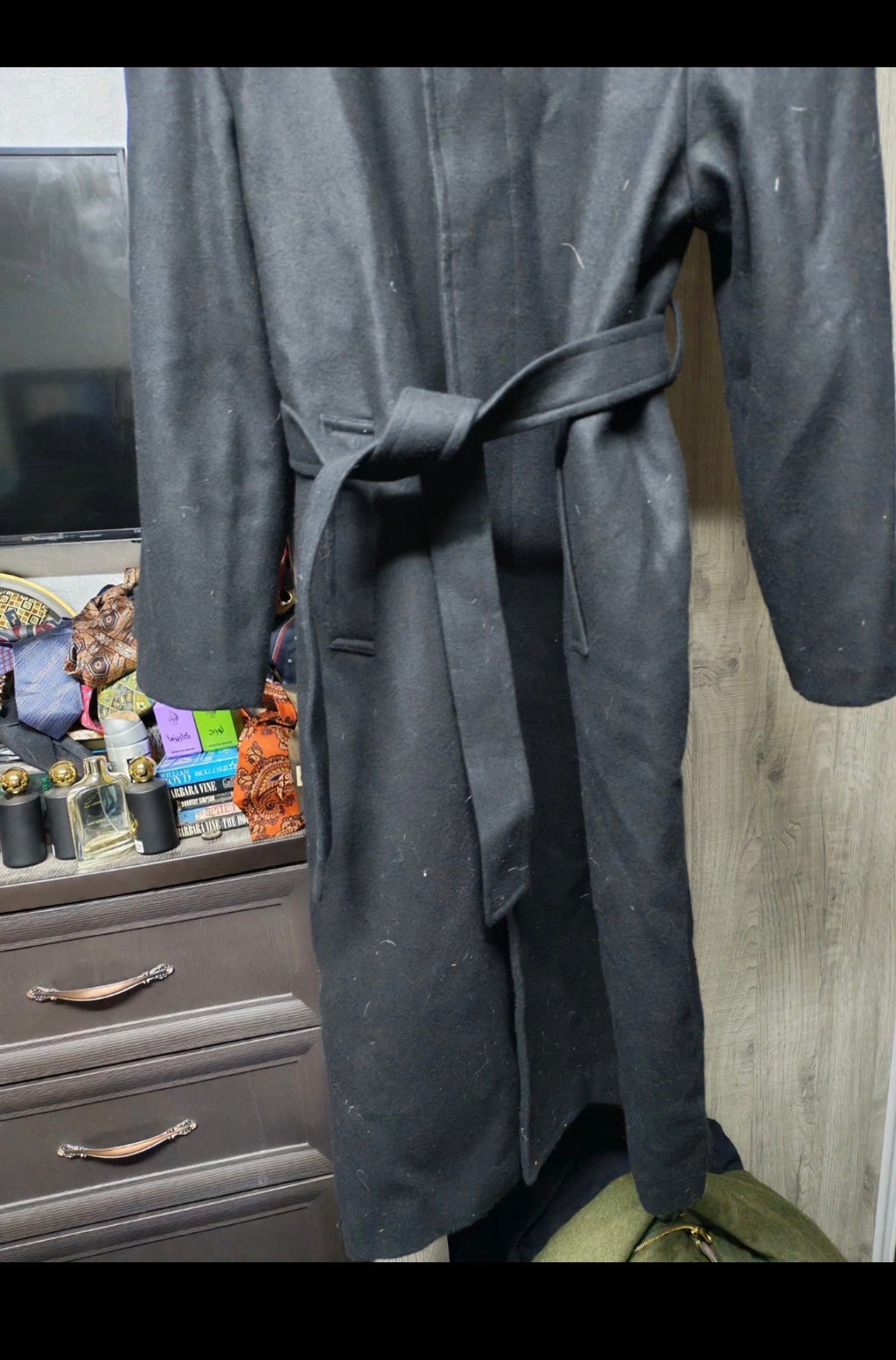 Vintage wool blended classic black belted long over coat 48R 48L XL
