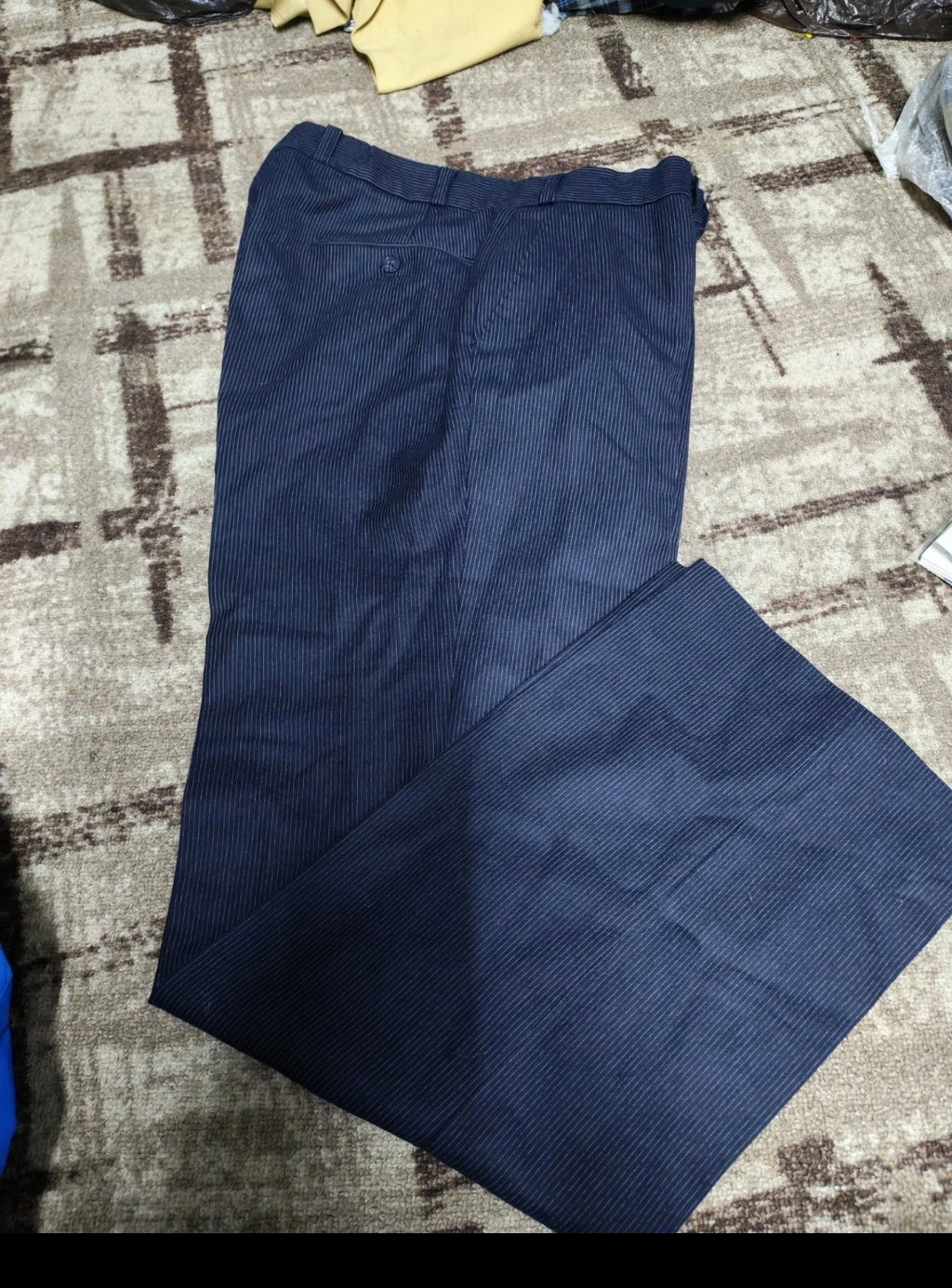 1970s Vintage classic pure wool 3 piece navy 2 button suit 40R 40L