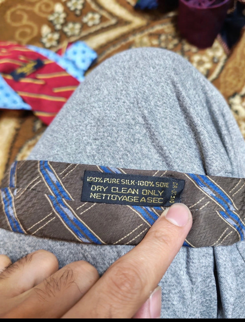 mens vintage Giorgio Armani Cravatte 100% all silk luxury plaid brown neck tie