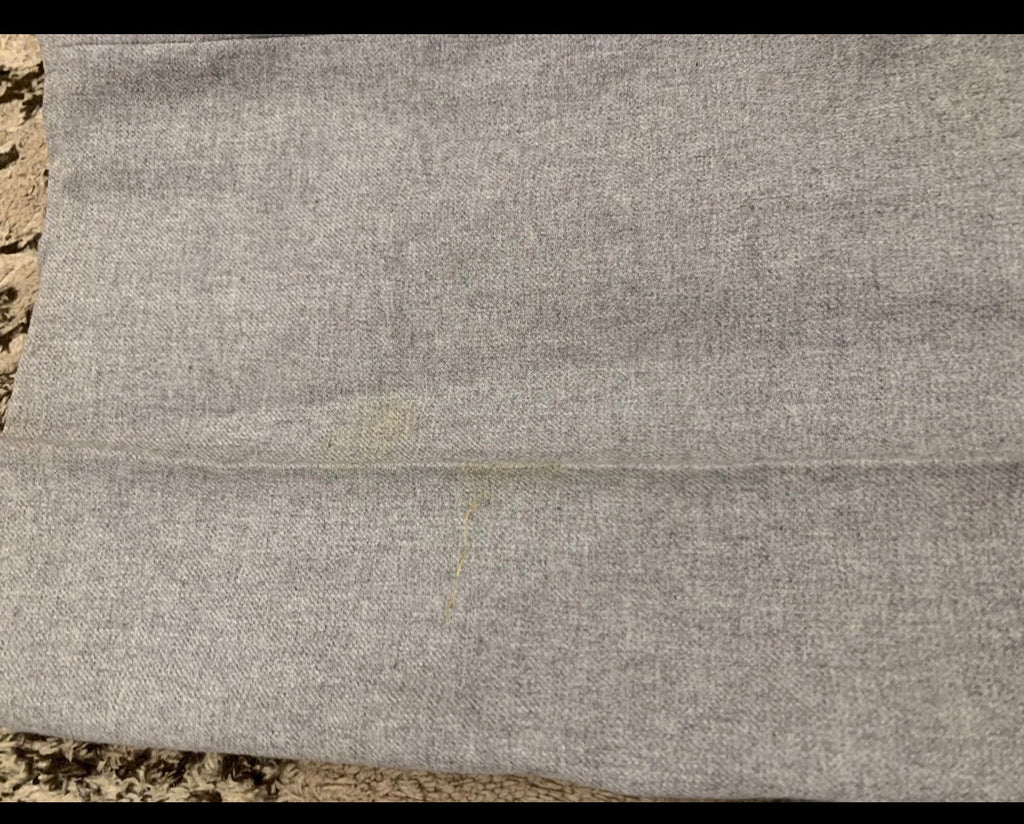 Vintage classic wool blend 3 piece gray 2 button unique French suit 40R