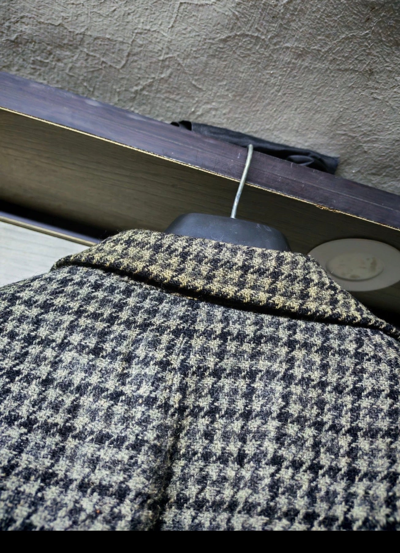 1970s vintage pure wool handwoven tweed houndstooth gray classic over coat 44R