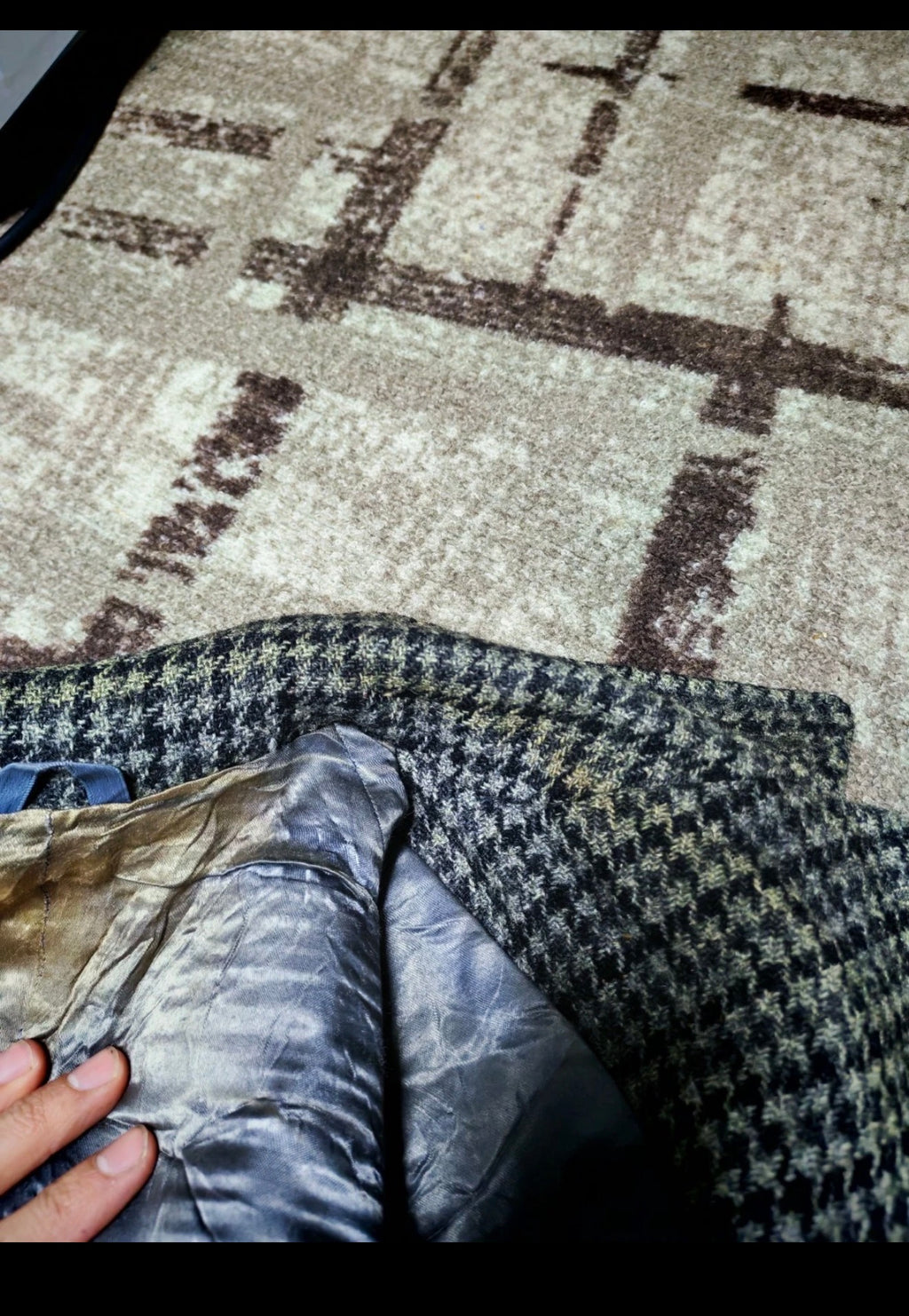 1970s vintage pure wool handwoven tweed houndstooth gray classic over coat 44R