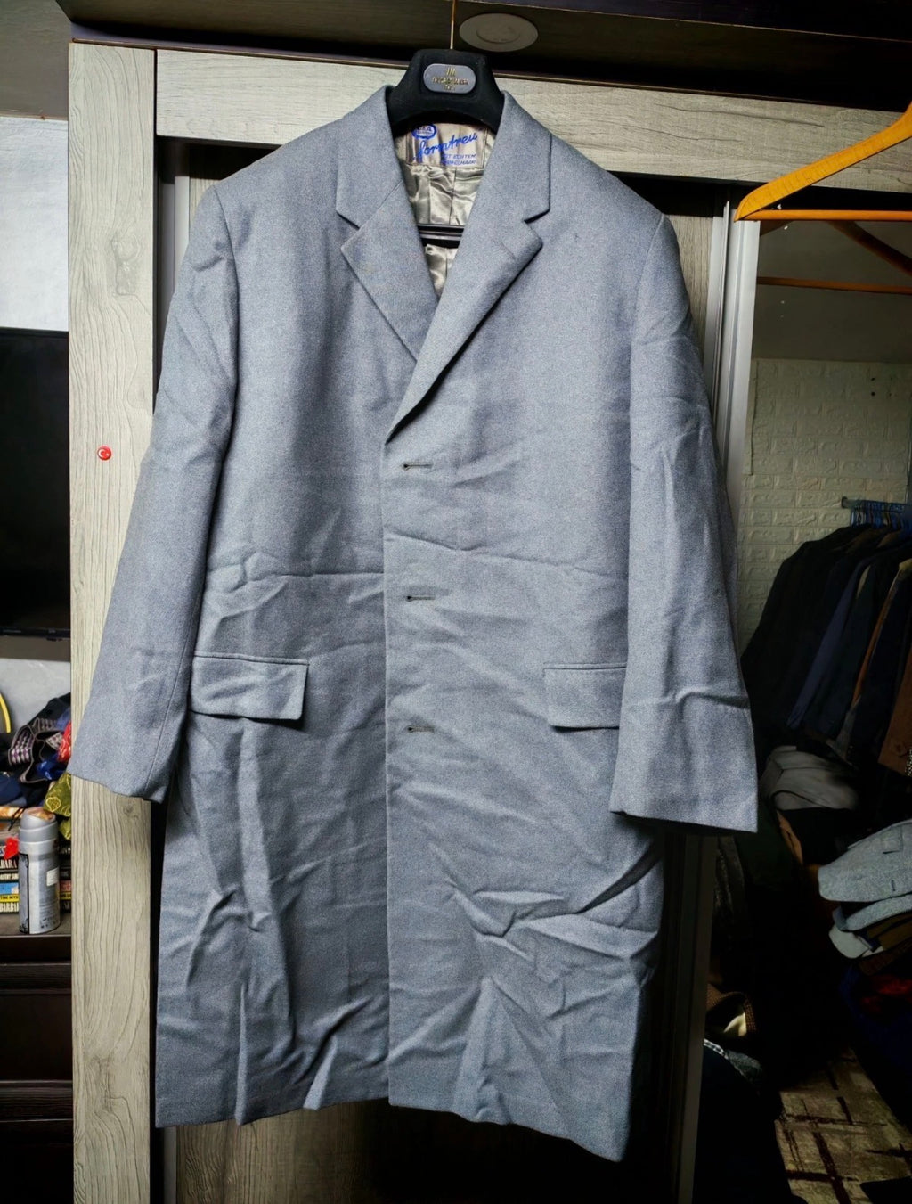 1970s vintage wool camel hair classic gray gabardine suit over coat 44R