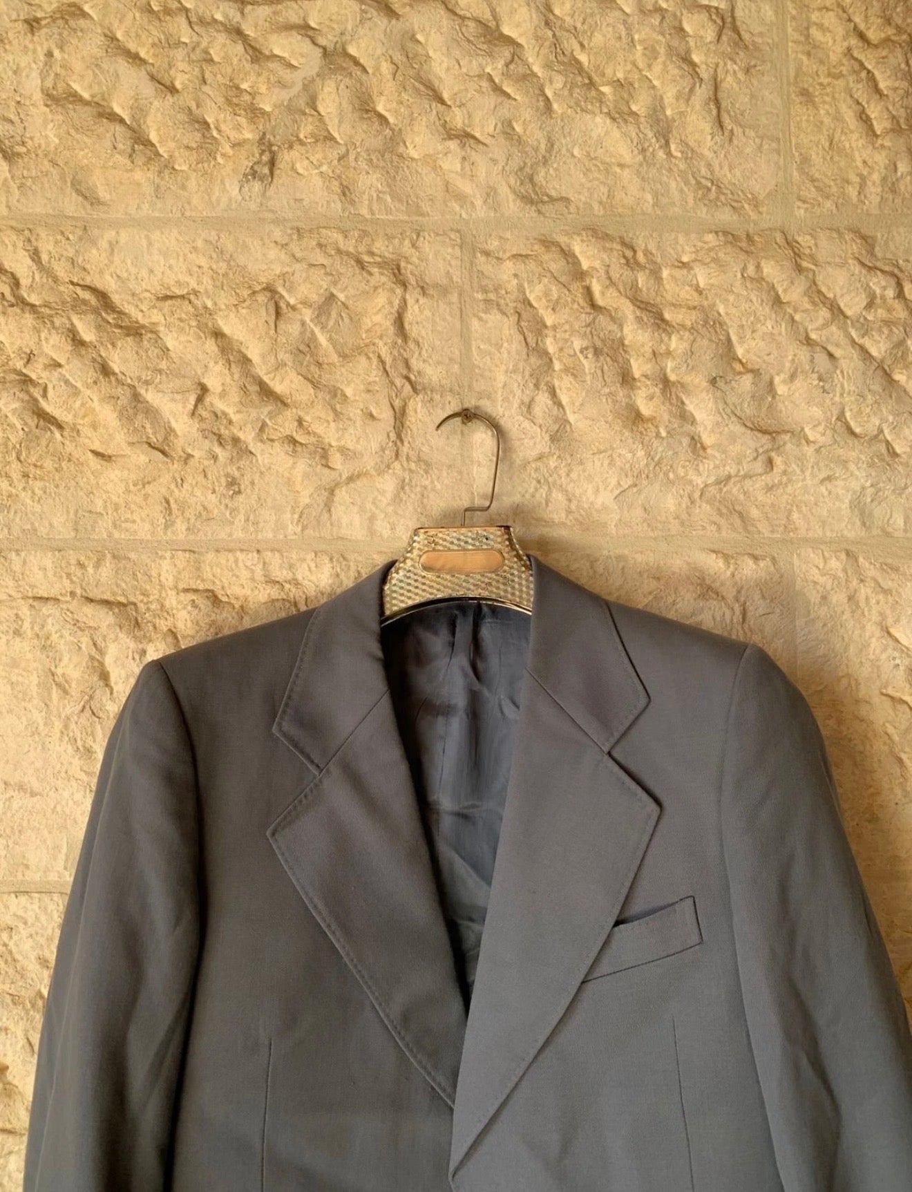 1970s Vintage worsted wool gray 2 button classic rockabilly disco suit 38R