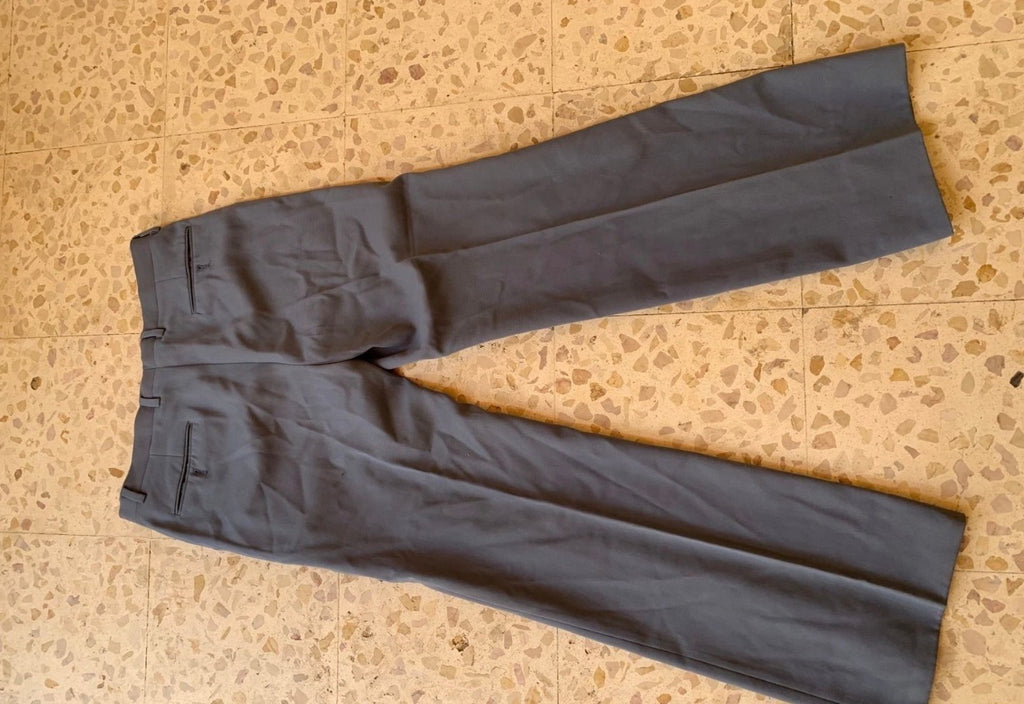 1970s Vintage worsted wool gray 2 button classic rockabilly disco suit 38R