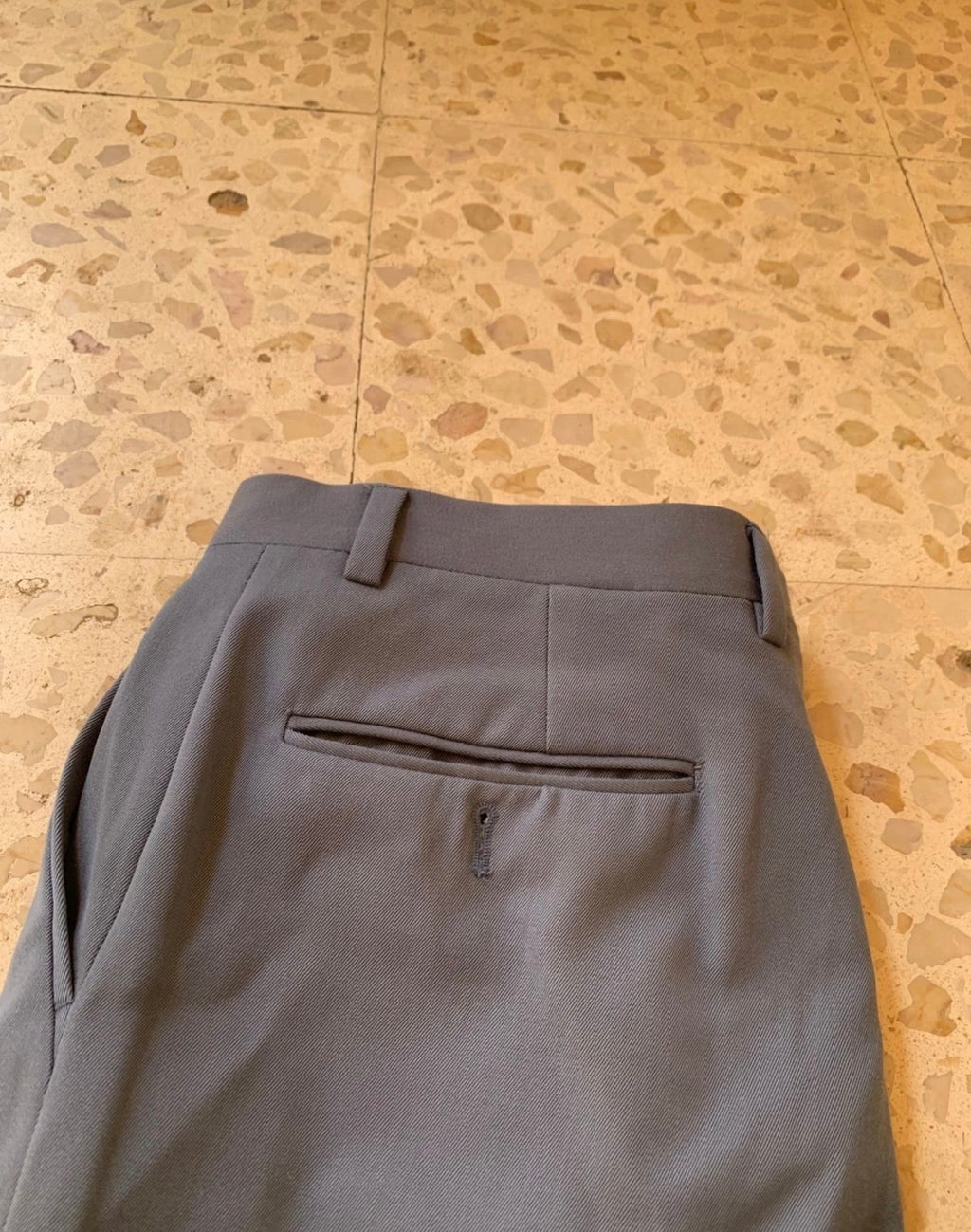 1970s Vintage worsted wool gray 2 button classic rockabilly disco suit 38R