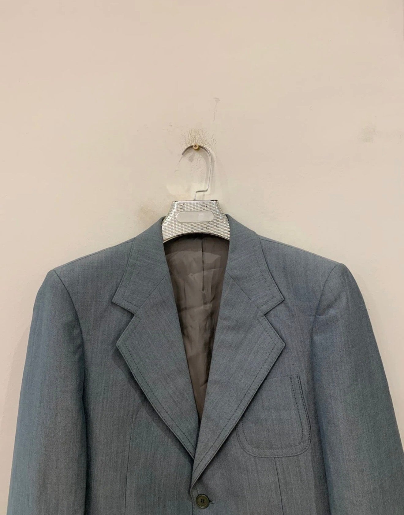 1970s vintage wool mohair blend classic bluish gray 2 button suit 42R