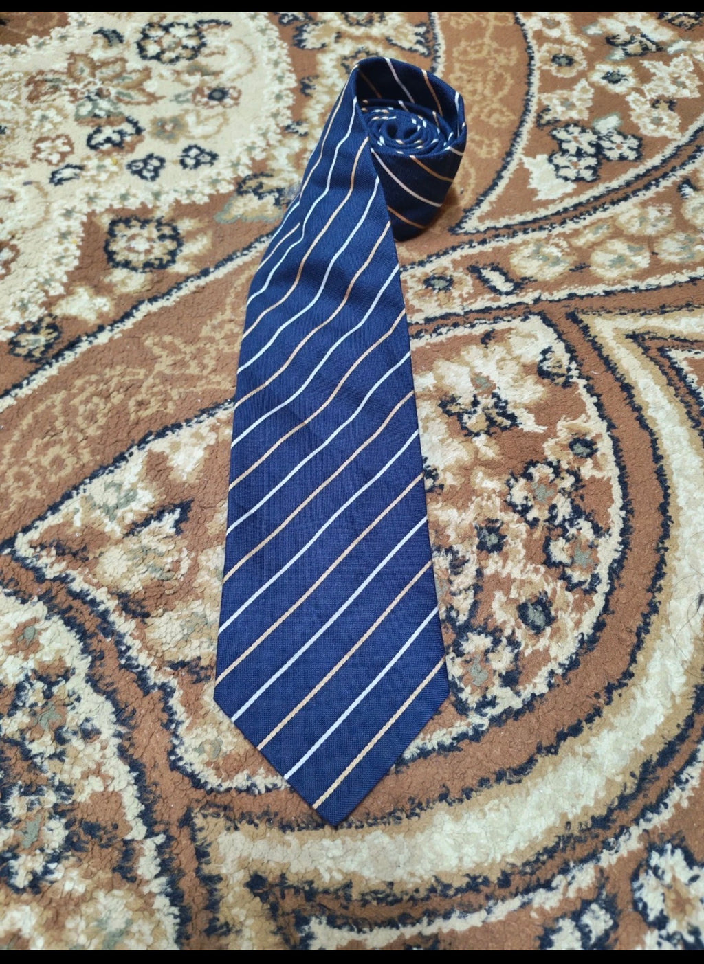 Classic DOLCE & GABBANA Silk Linen Blend luxury Navy candy cane neck tie