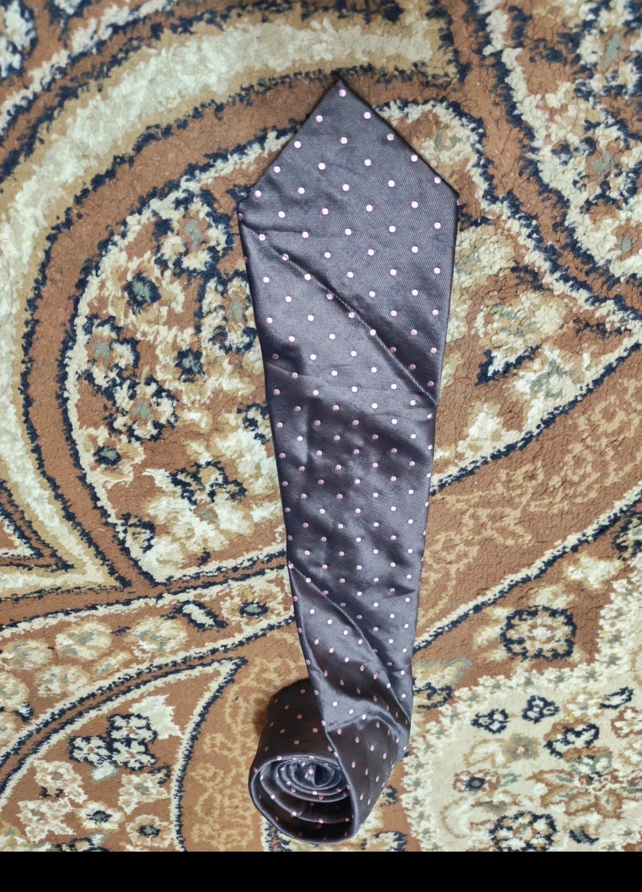 Vintage Louis Vuitton 100% all silk luxury classic brown Polka dots neck tie