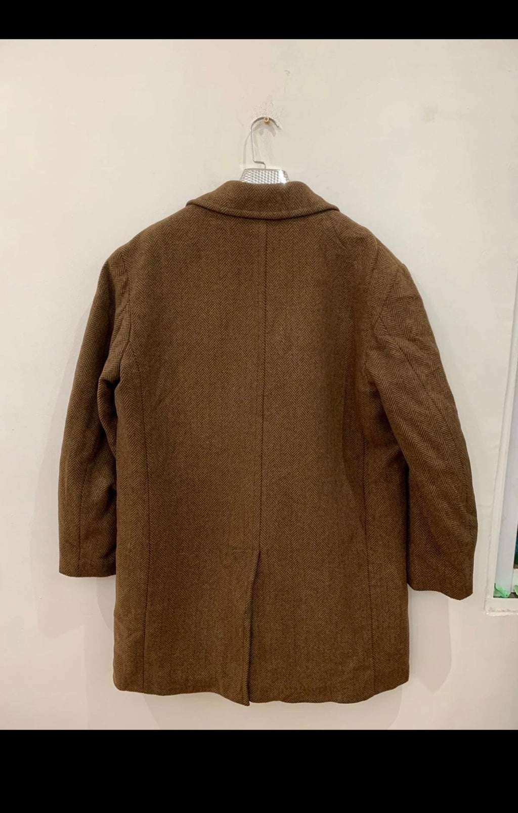 Classic style wool blend tweed herringbone brown over coat 46R 46L